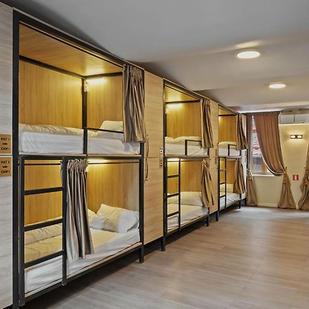 Ramana Garden Hostel - Self-Service Accommodation 부쿠레슈티 외부 사진