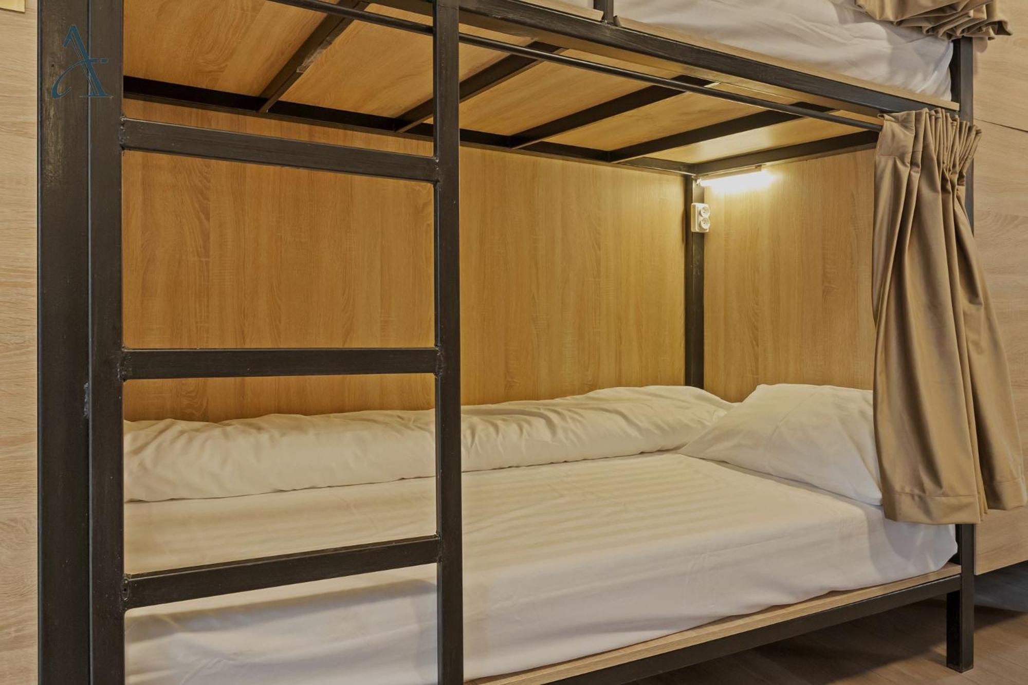 Ramana Garden Hostel - Self-Service Accommodation 부쿠레슈티 외부 사진