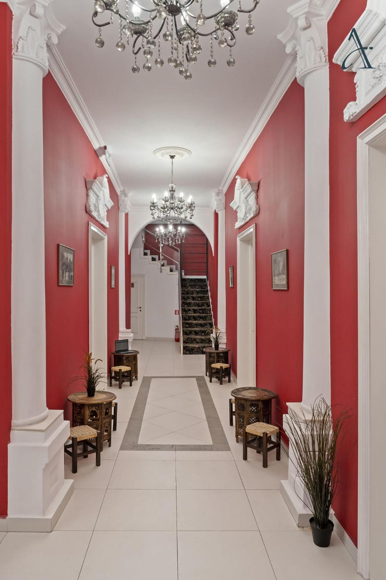 Ramana Garden Hostel - Self-Service Accommodation 부쿠레슈티 외부 사진